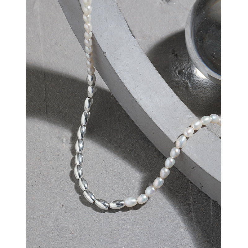 Assymetrical pearl waterdrop necklace