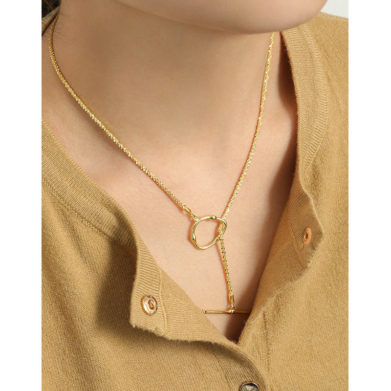 OT shaped chain necklace