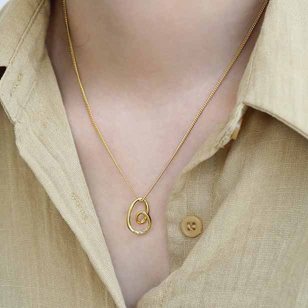 Organic irregular necklace