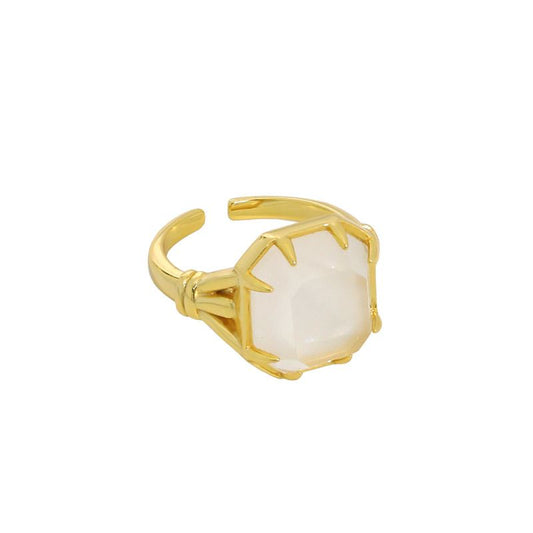 Geometrical statement ring with crystal