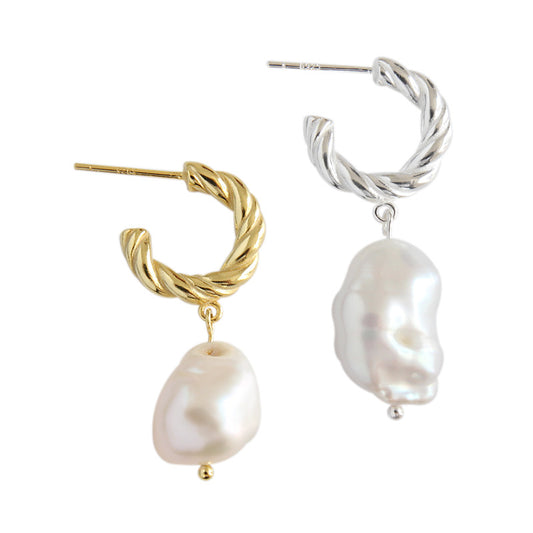 Twisted circle hoops with dangling baroque pearl