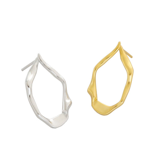 Irregular oval earrings