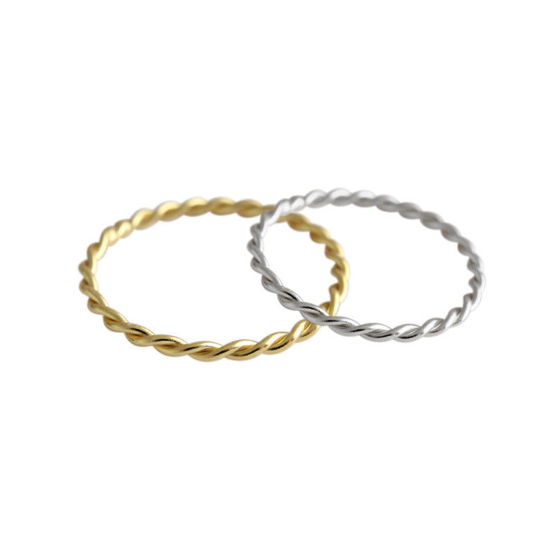 Dainty twisted ring