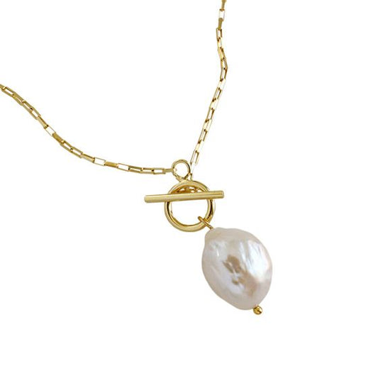 Long necklace with baroque natural pearl