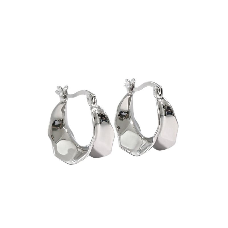Irregular circle hoop earrings