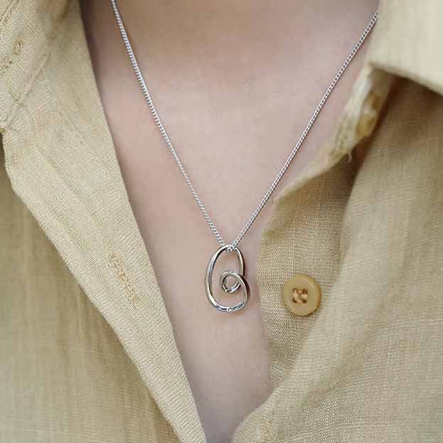Organic irregular necklace