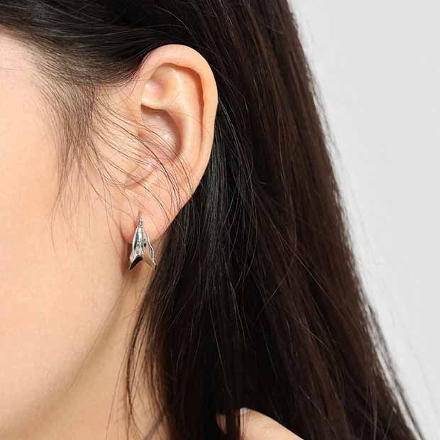 Irregular circle hoop earrings