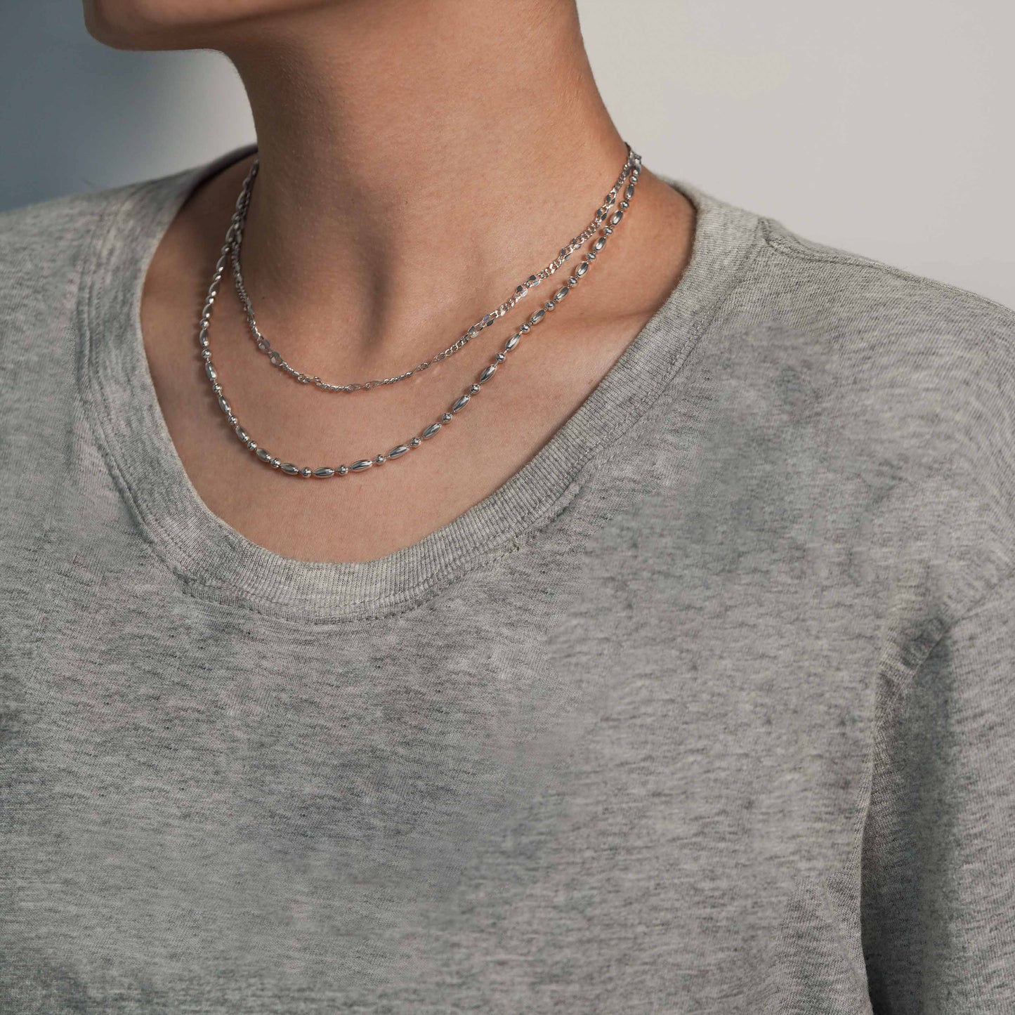 Irregular dainty chain